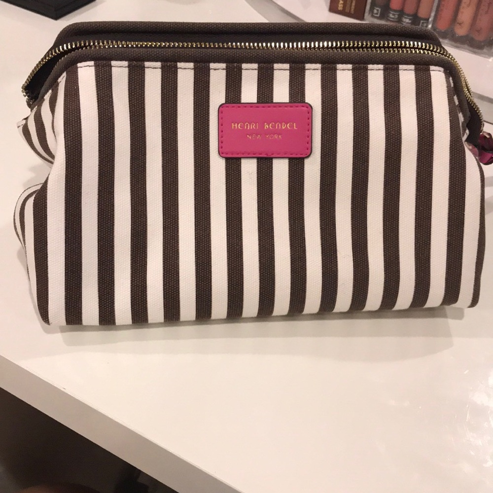 Henri Bendel makeup bag with wallet